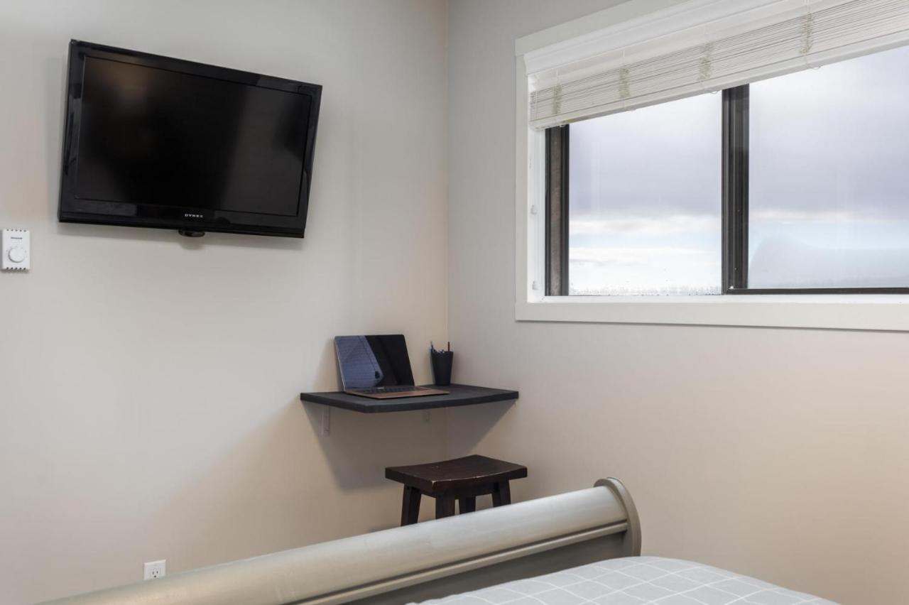 Nest On Perfection - Newly Renovated Ski In Ski Out Mountain View Condo Big White Ski Resort Екстер'єр фото